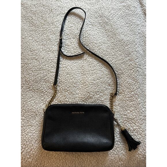 Michael Kors Ginny Medium Black Pebbled Leather Crossbody Camera Bag Purse - Picture 1 of 7